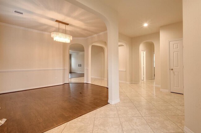 Building Photo - 6114 Harmony Park Lane