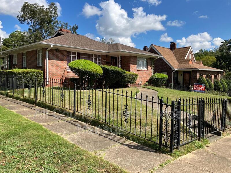 Primary Photo - 1534 4th Terrace W