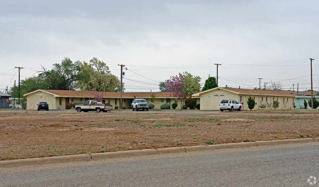 Primary Photo - Ivory Apartments