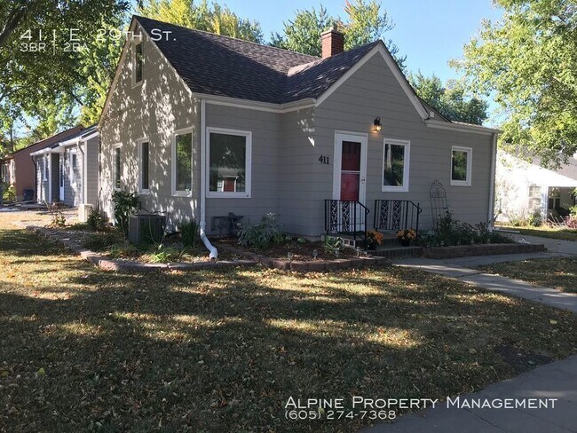 Foto del edificio - 3 Bed/2 Bath Home Near McKennan Park!