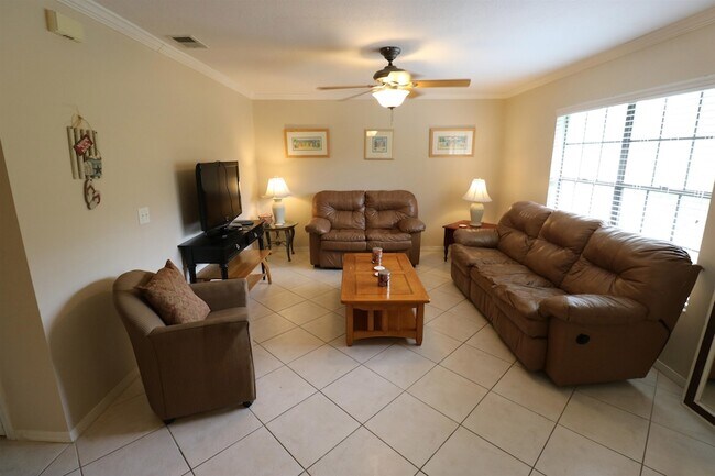 Building Photo - 47 Brigantine Ct