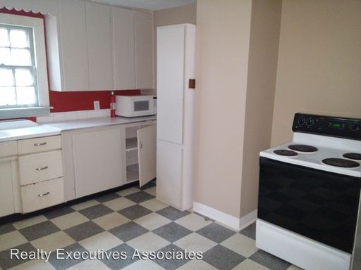 Building Photo - 1715 Kim Watt Dr