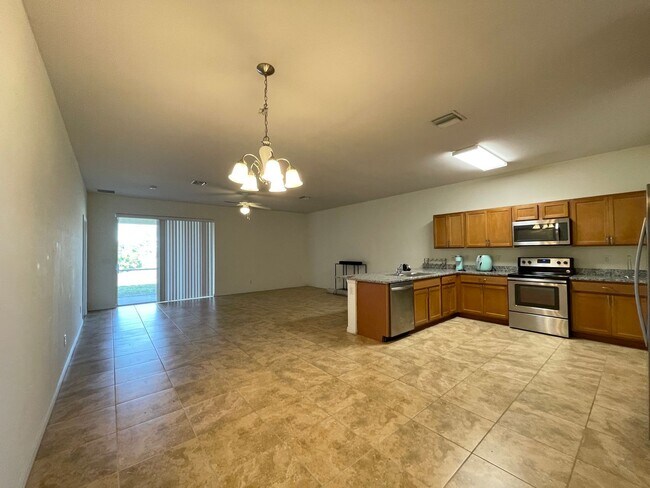 Foto del edificio - 1622 SW 16th Ct