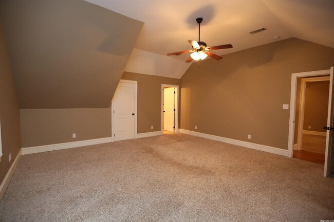 Building Photo - 6100 Cantrell Rd
