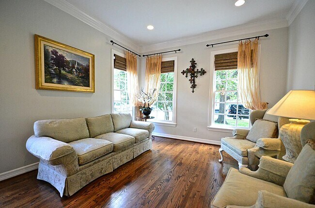 Foto del edificio - 4142 Villanova St