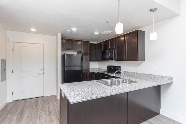 1BR, 1BA - North Temple Flats