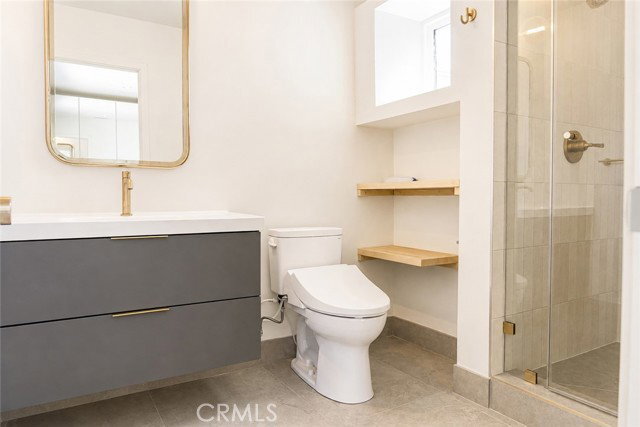Foto del edificio - 3647 1/2 Brunswick Avenue, Los Angeles, CA 90039 - 2 BR 2 BA house