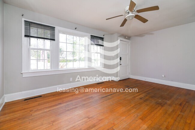 Foto del edificio - 203 Kincaid Ave NW