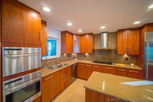 Foto del edificio - 4000 S Ocean Blvd