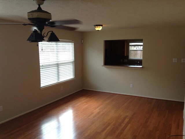 Building Photo - 7211 Autumn Day Ct