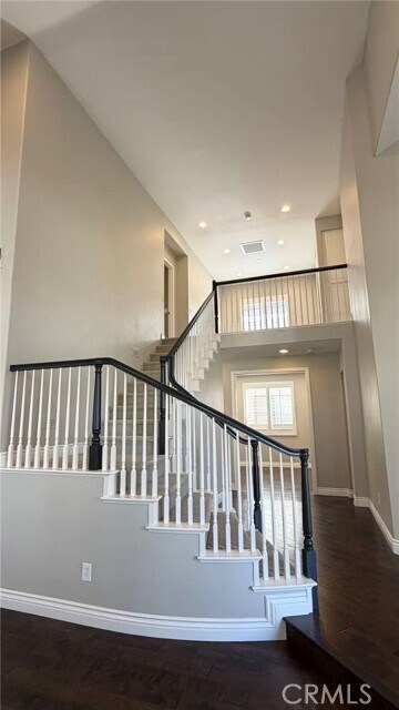 Building Photo - 47 Camarin St