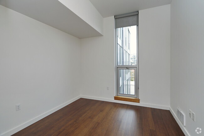 2HAB, 1BA - 690 ft² - Central Eastside Lofts