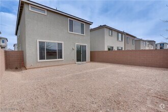 Building Photo - 10339 Dallington St