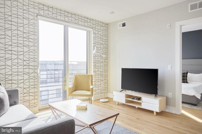 Building Photo - 1502 Frankford Ave