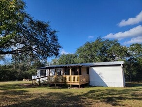 Building Photo - 1649 W High Acres St
