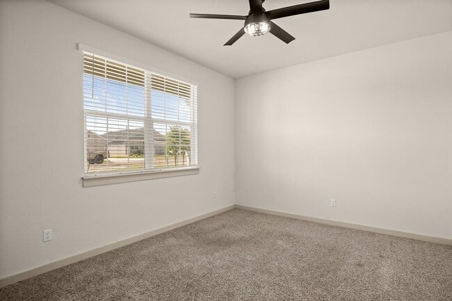 Foto del edificio - 227 Lavaca River Ln