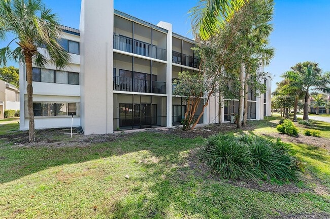 Photo - 1605 S US Hwy 1 Apartment