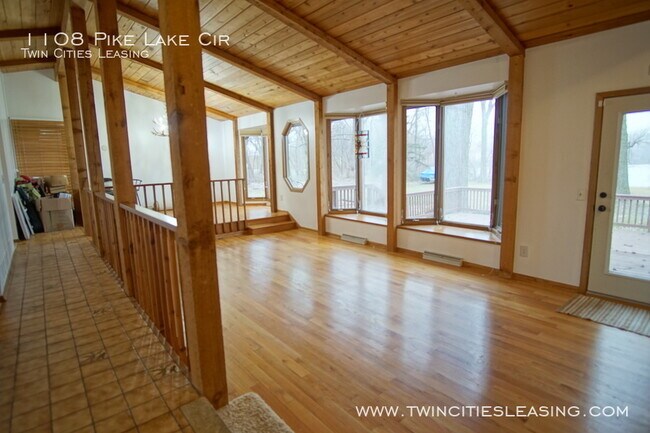 Building Photo - 1108 Pike Lake Cir