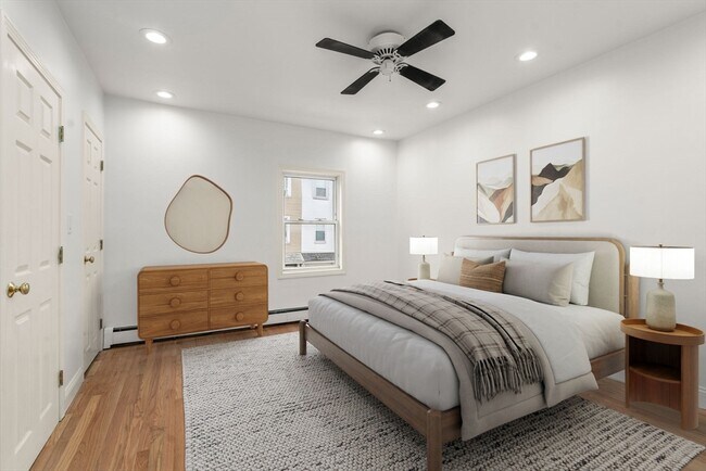 Foto del edificio - 431 E 6th St