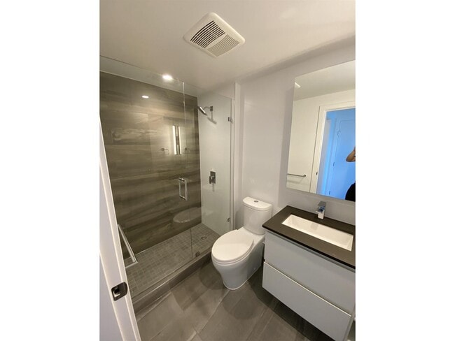 Building Photo - 13615 Fraser Hwy