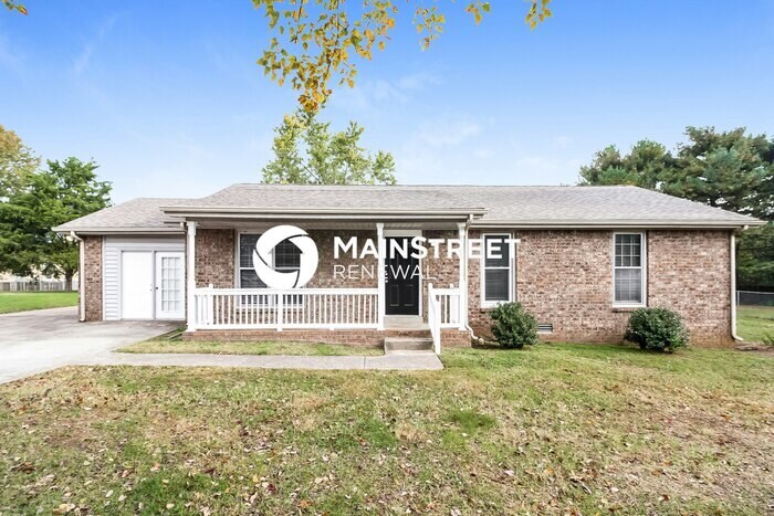 3 Bedroom Pet-Friendly Home in Smyrna, TN with Main Street Renewal - 3 Bedroom Pet-Friendly Home in Smyrna, TN with Main Street Renewal