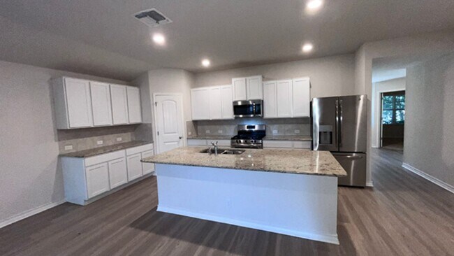 Building Photo - Charming 4-Bedroom Home Available for Rent...