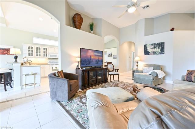 Building Photo - 14882 Toscana Way