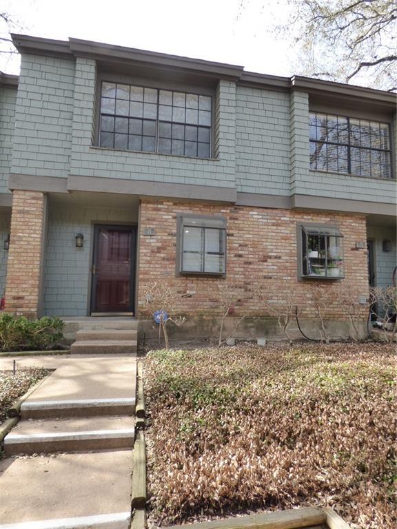 Building Photo - 7122 Wood Hollow Dr