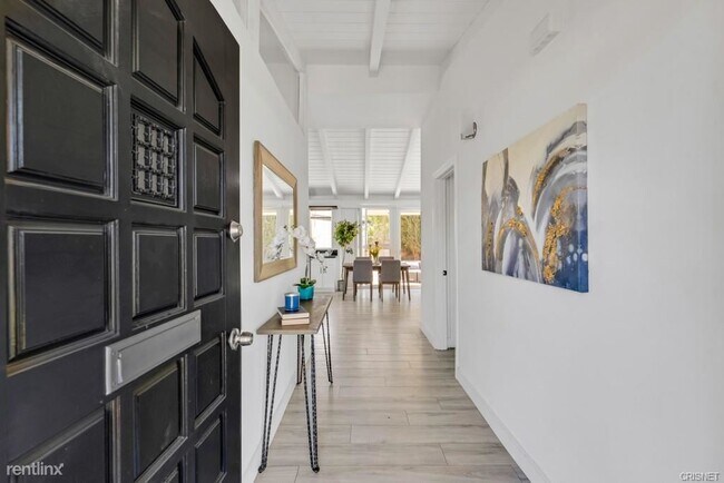 Foto del edificio - 4 br, 3 bath House - 8341 Delco Ave