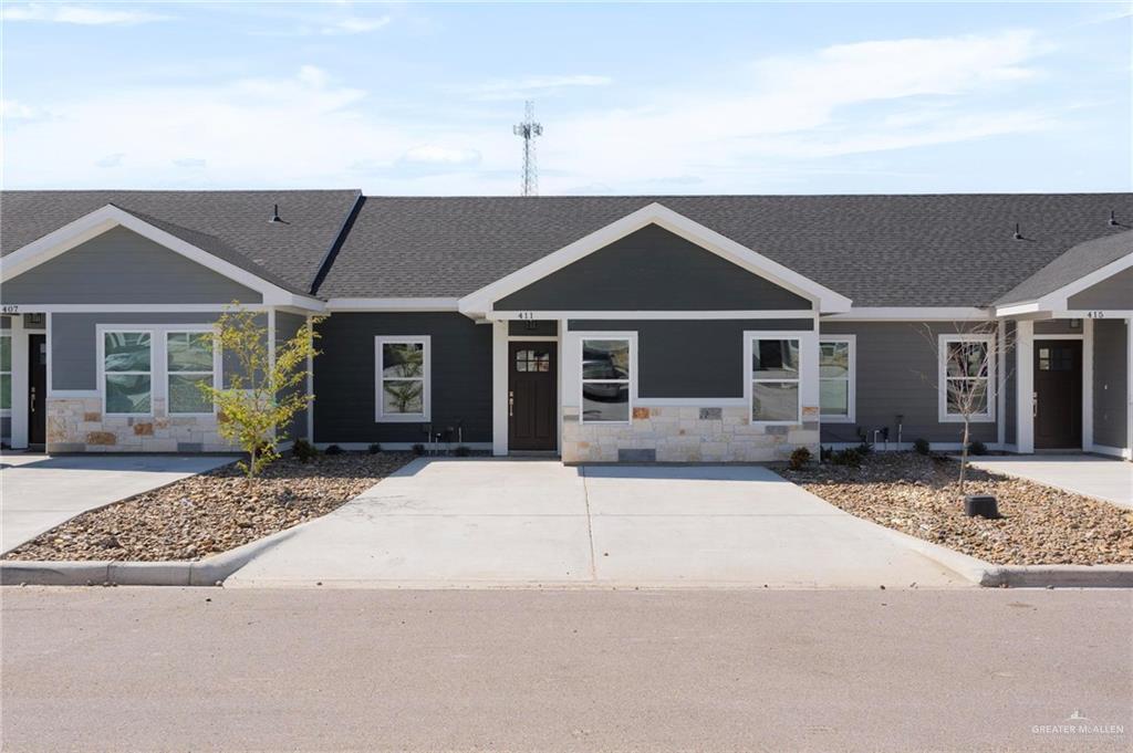 411 W 3rd St, La Joya, TX 78560 Townhome Rentals in La Joya TX