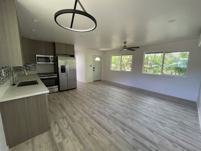 Living room - 1322 Kanewai St