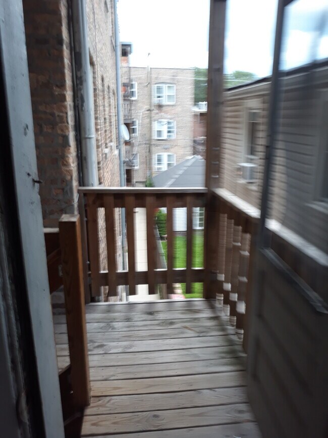 Foto del edificio - 4418 N Whipple St