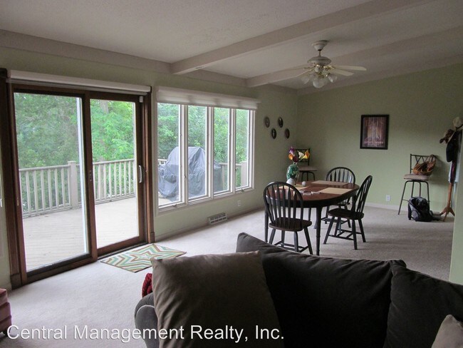 Building Photo - 3 br, 2.5 bath House - 3222 Northside Blvd.