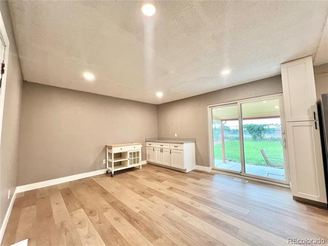 Foto del edificio - 8525 Carr Ct