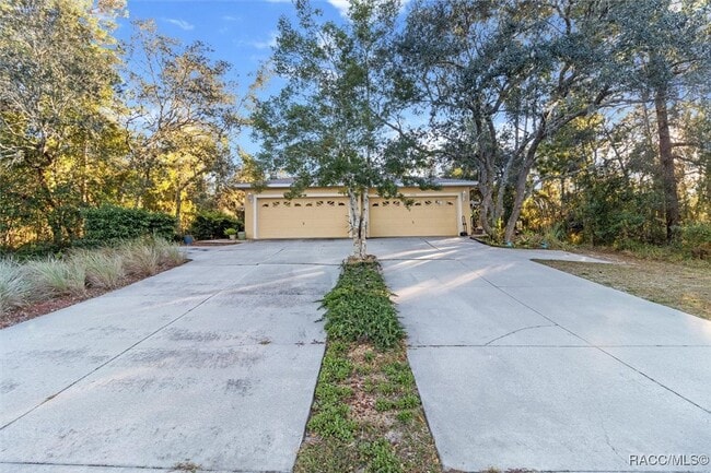 Building Photo - 5356 W Oak Park Blvd