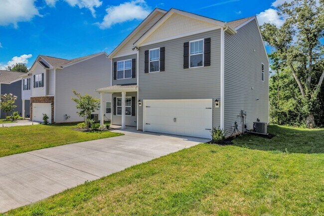 Building Photo - 136 Ashelyn Pk Dr