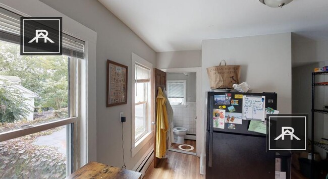 Building Photo - 2 bedroom in Cambridge MA 02138