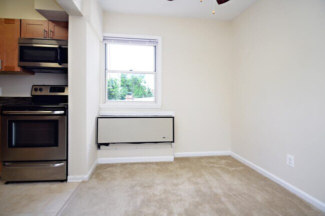 Foto del edificio - 219 S Payne St