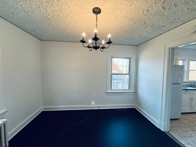 Foto del edificio - 1104 Toledo Ave