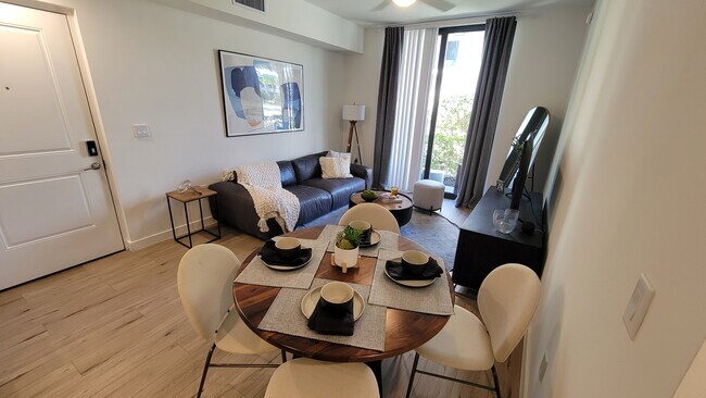 Foto del edificio - 7095 W 5th Ct