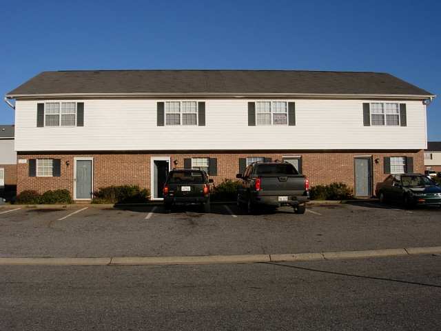 Primary Photo - 115 Lari Ln