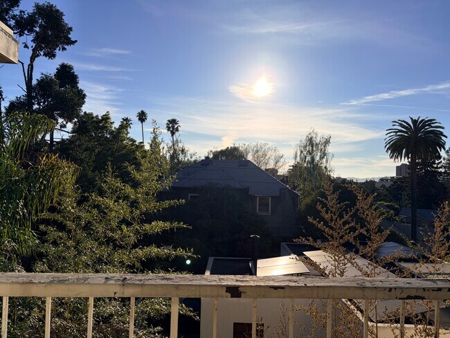 590 El Dorado Ave