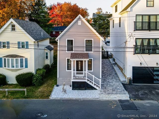 Primary Photo - 45 Stevens St