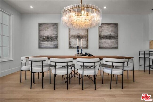 Foto del edificio - 2205 Canyonback Rd