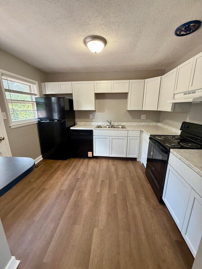 Building Photo - 2080 St Christopher Dr