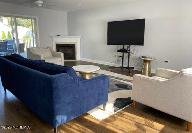 Building Photo - 55 Heath Ave