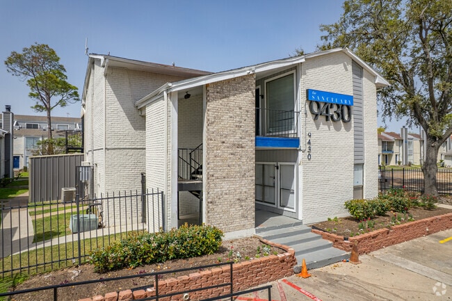 9430 Concourse Dr - The Sanctuary at 9430