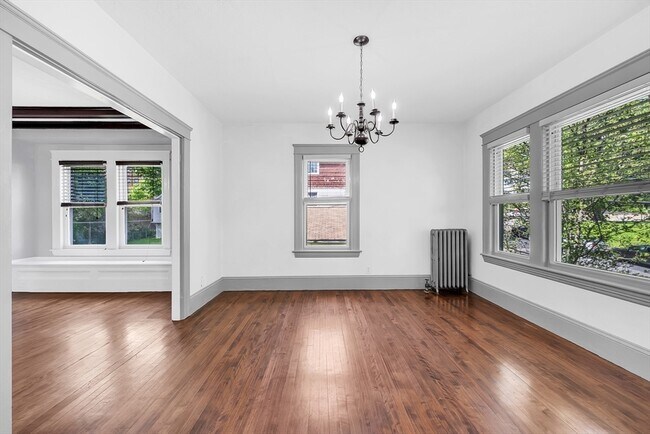 Foto del edificio - 8 Brantwood Rd