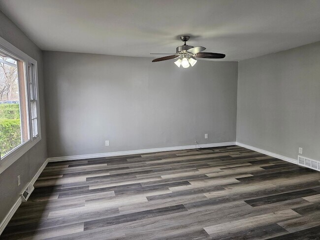 Foto del edificio - 1533 Tennessee St