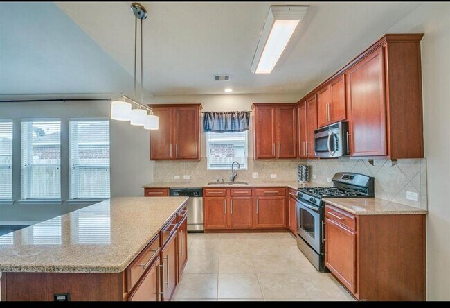 Building Photo - 9835 Onyx Trail Dr